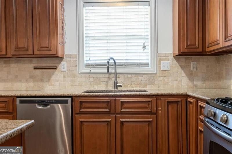 237 Georgia Avenue Atlanta - 18
