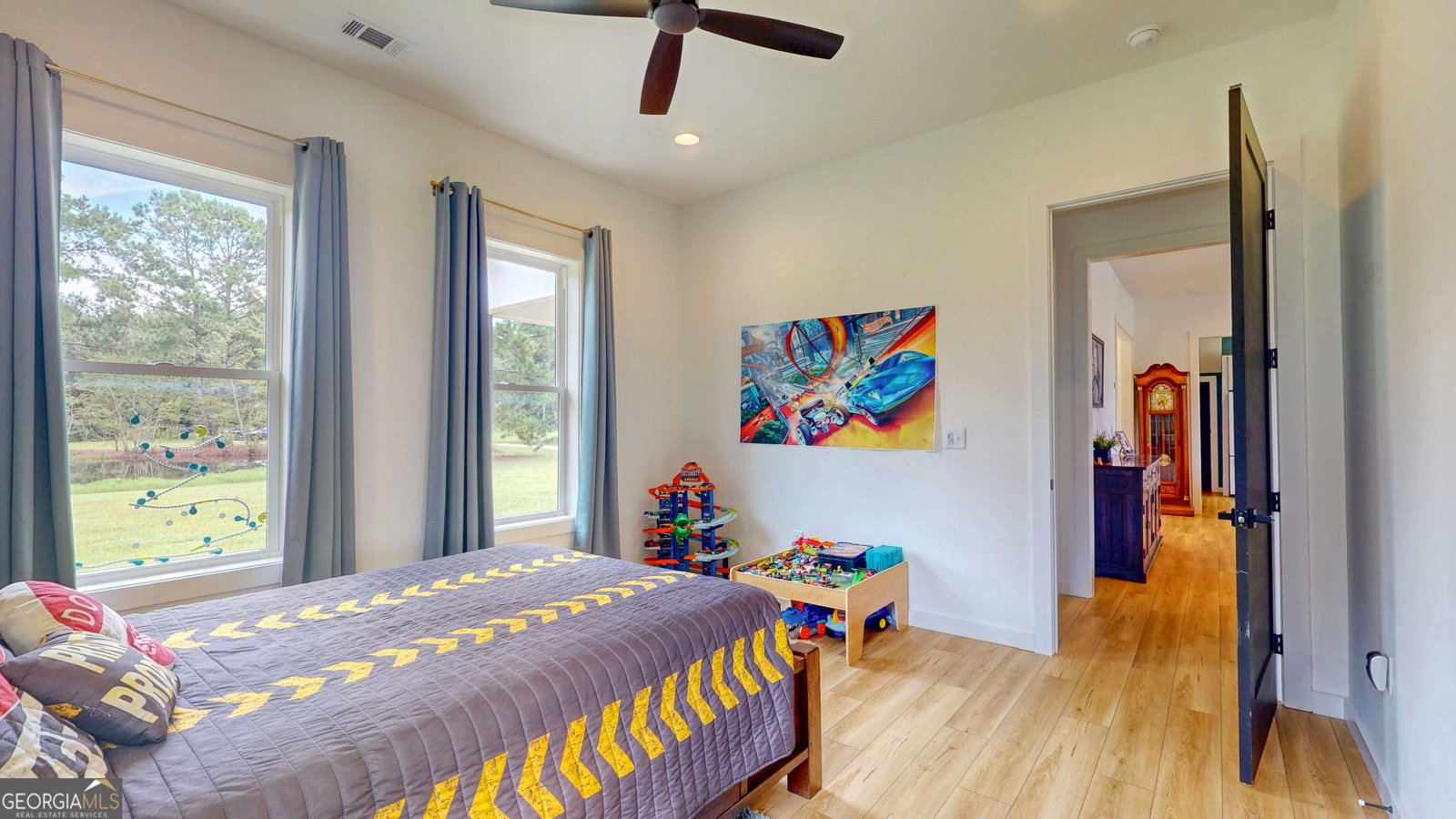 123 Pitts Road Newington - 40