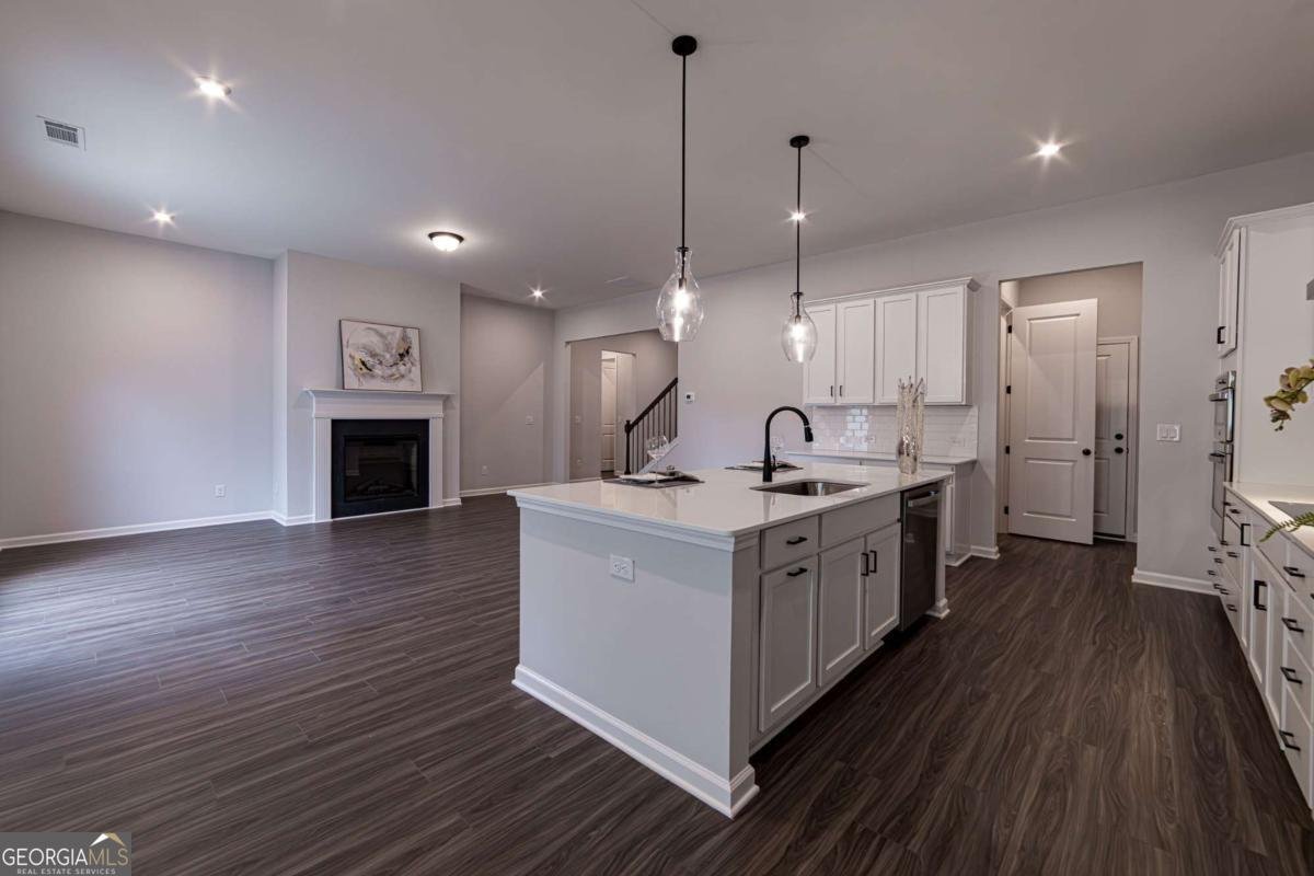 212 Birchwood Row Holly Springs - 34