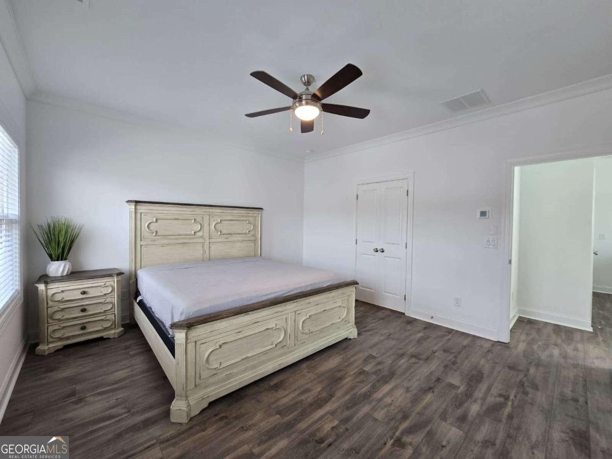825 Green Sapling Trail Suwanee - 27