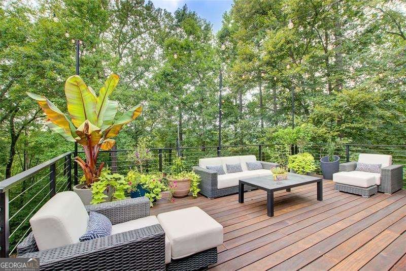 670 River Chase Point Atlanta - 11