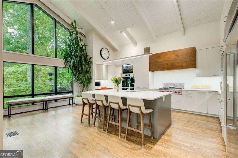 670 River Chase Point Atlanta - 13