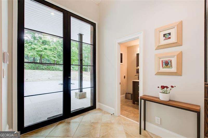 670 River Chase Point Atlanta - 2