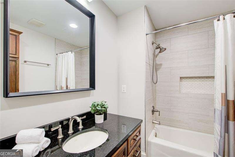 670 River Chase Point Atlanta - 29