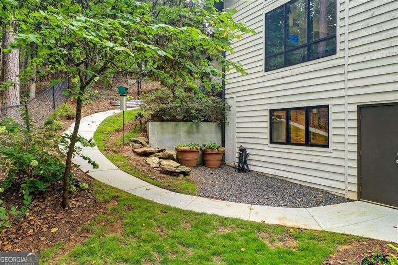 670 River Chase Point Atlanta - 52