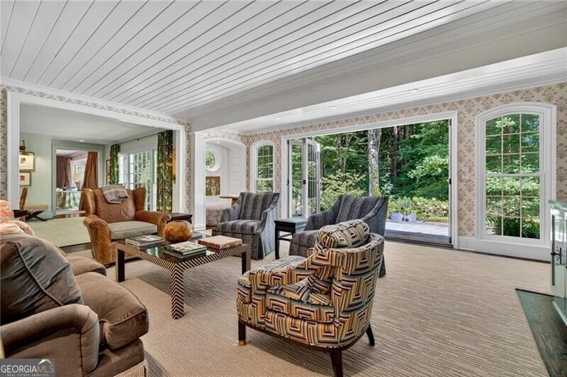 3673 Castlegate Drive Atlanta - 33