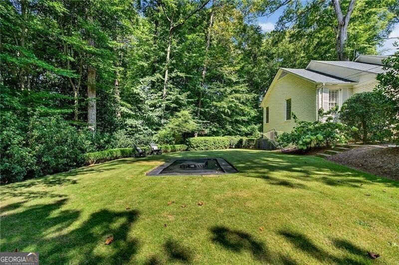 3673 Castlegate Drive Atlanta - 44