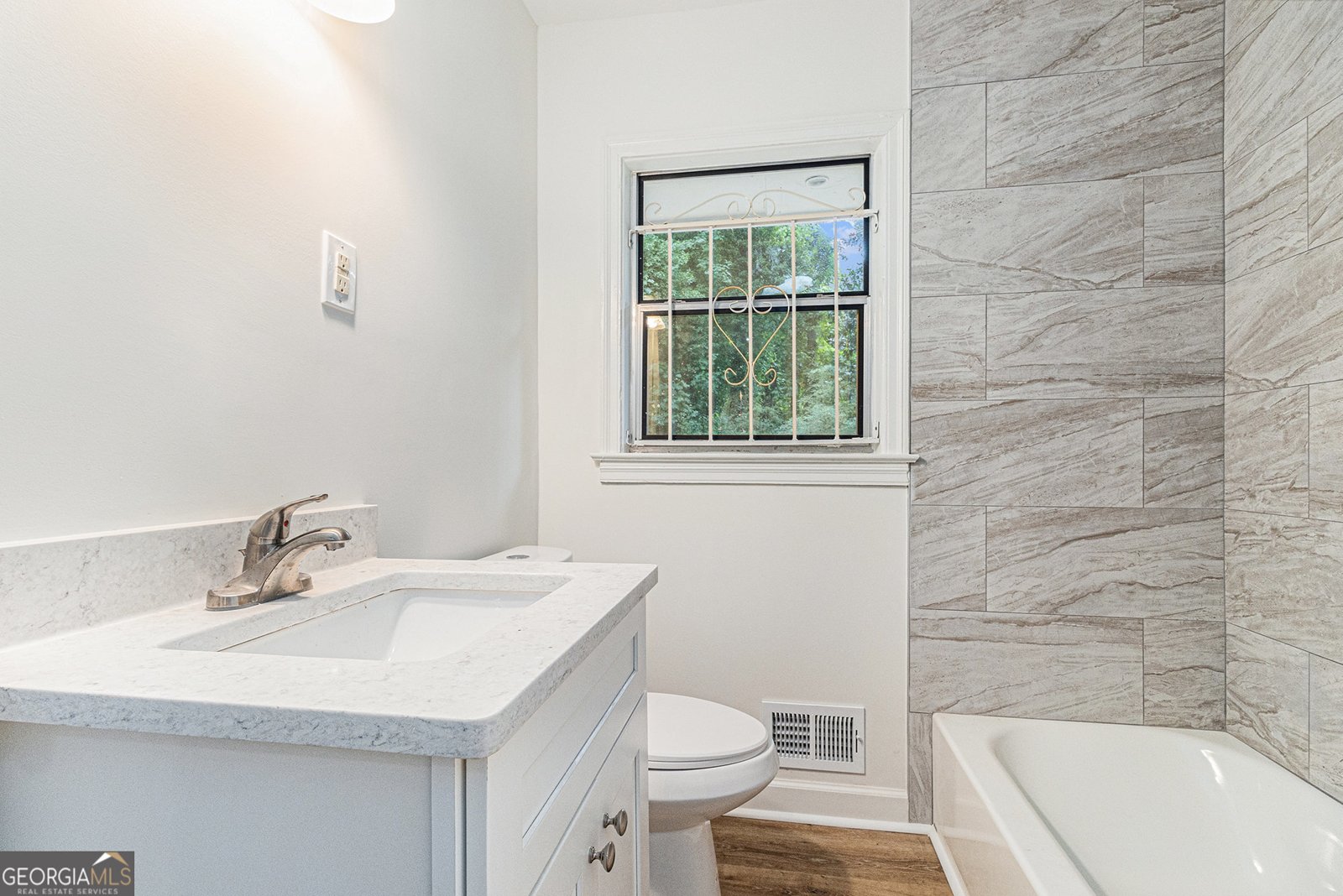 2025 East Drive Decatur - 16
