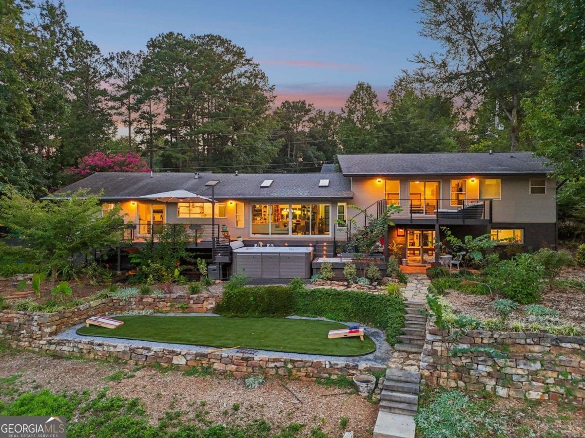 1085 Lake Charles Drive Roswell - 2