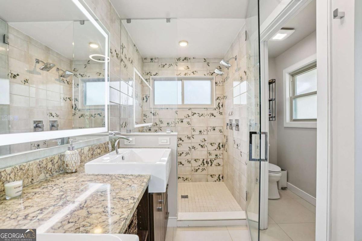 1085 Lake Charles Drive Roswell - 23