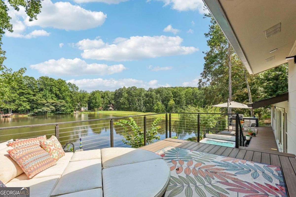 1085 Lake Charles Drive Roswell - 36