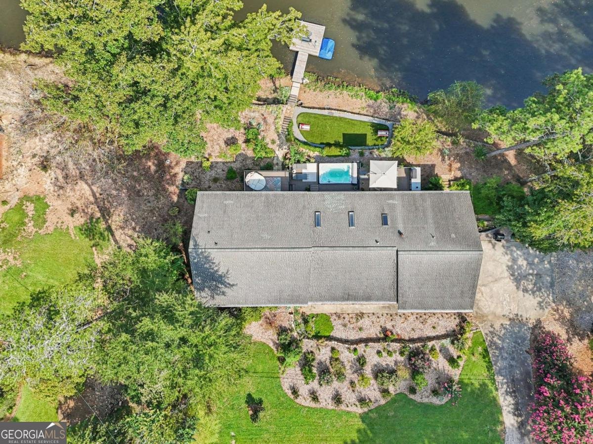 1085 Lake Charles Drive Roswell - 45