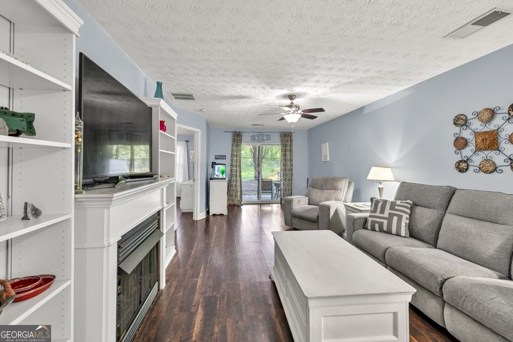 233 Tara Commons Walk Loganville - 19