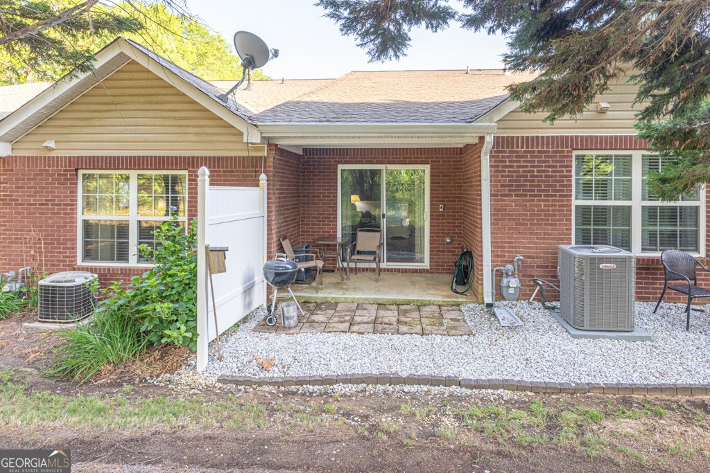 233 Tara Commons Walk Loganville - 42