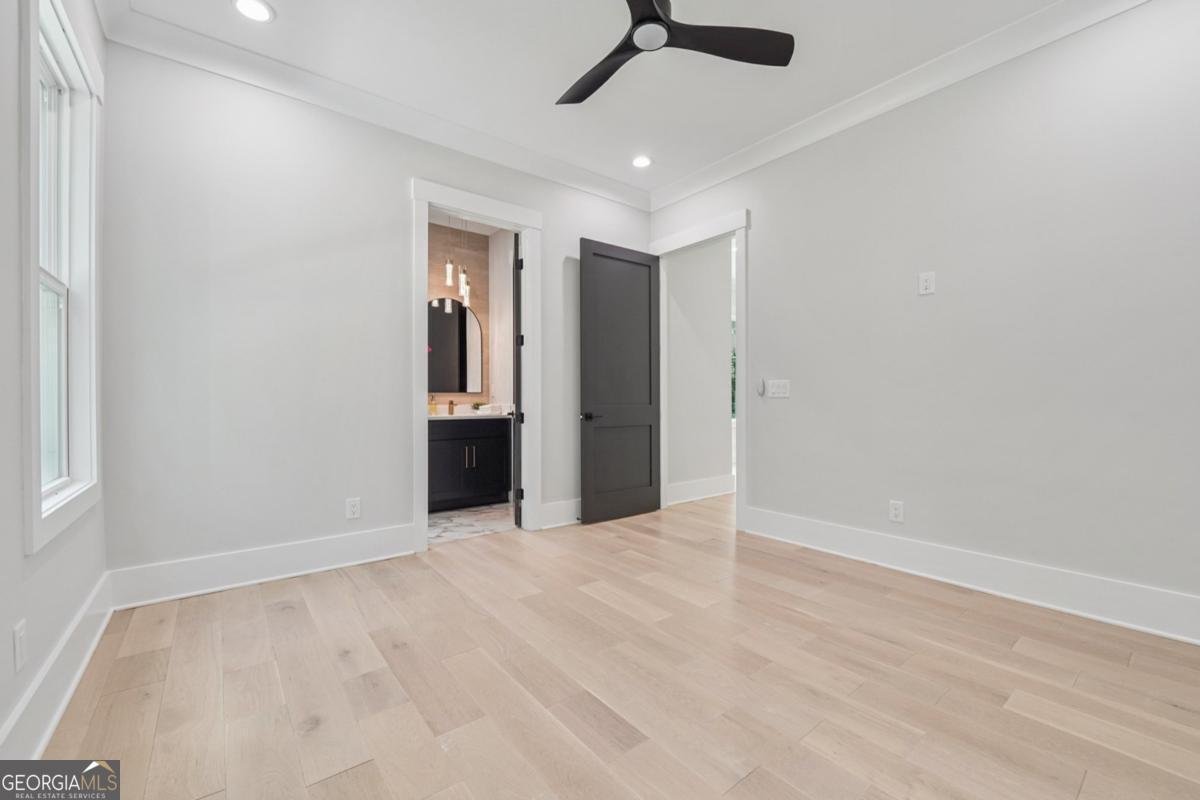 333 Sims Bridge Road Commerce - 8