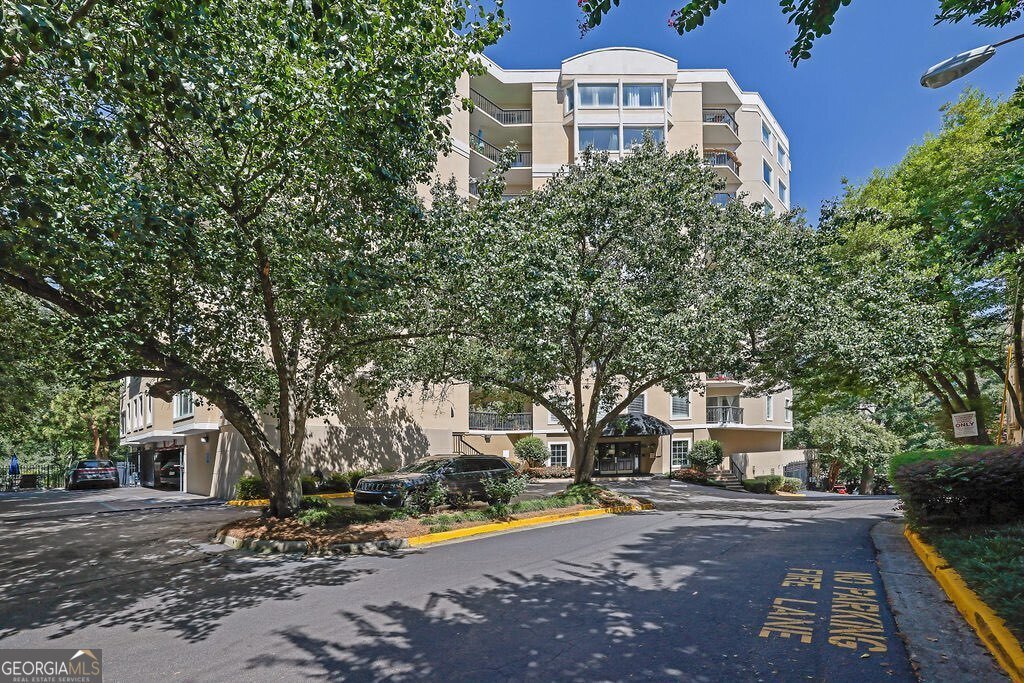 1 Biscayne Drive Atlanta - 2