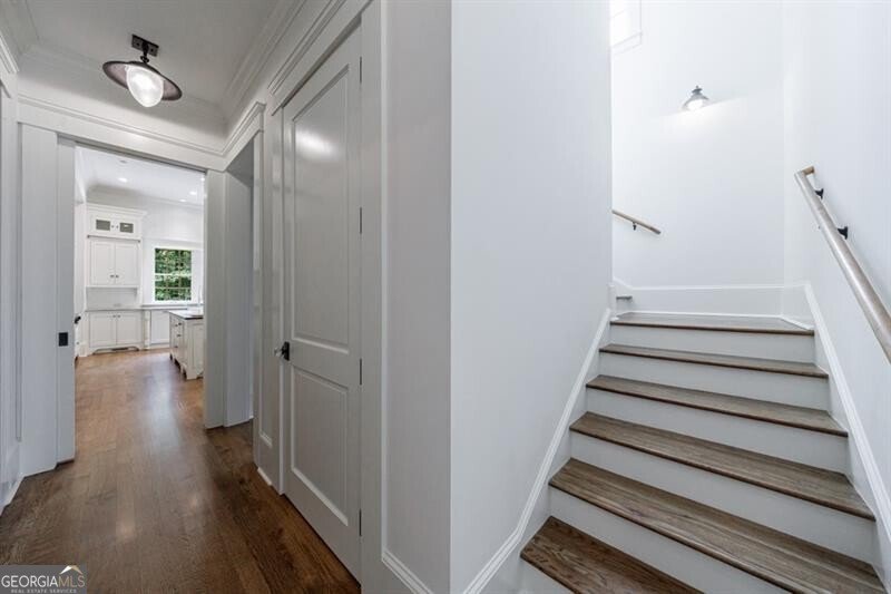 3375 Ridgewood Road Atlanta - 55