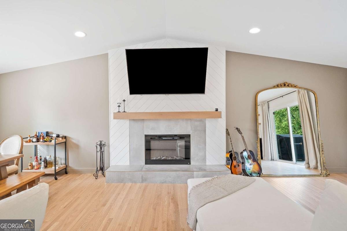 369 Arnold Mill Road Woodstock - 3