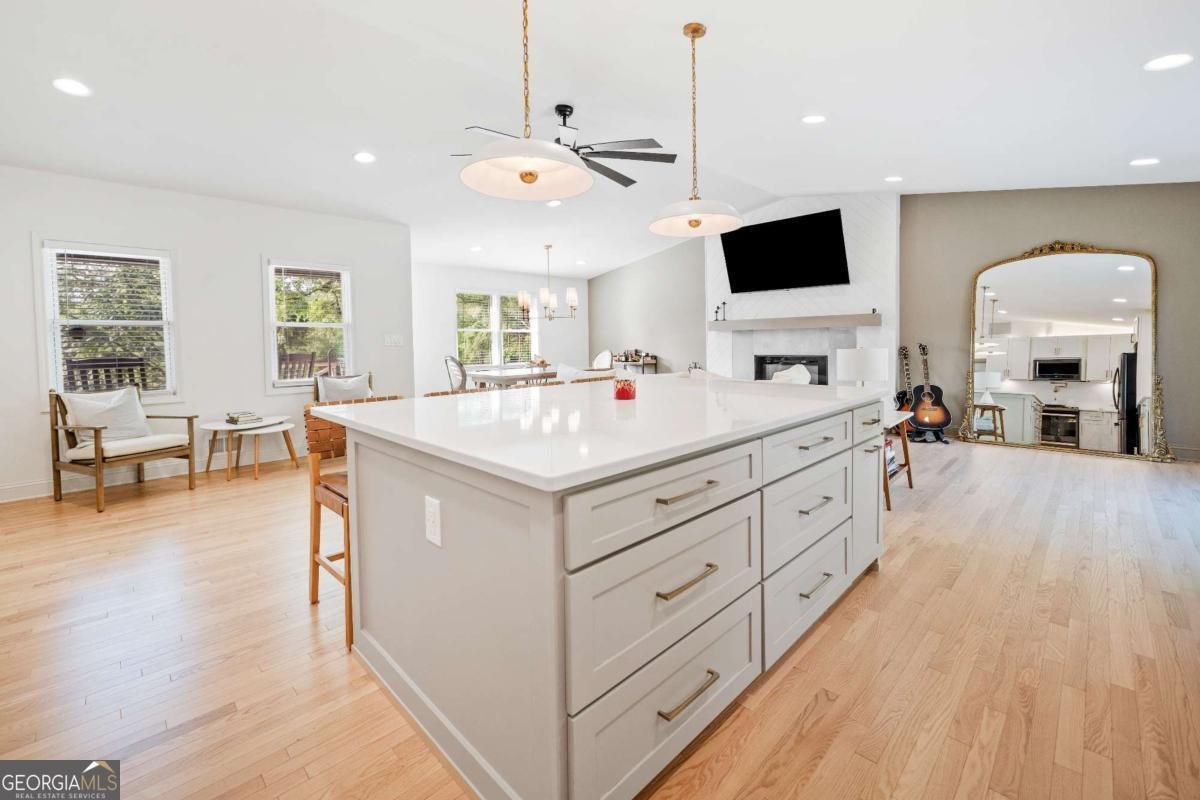 369 Arnold Mill Road Woodstock - 8