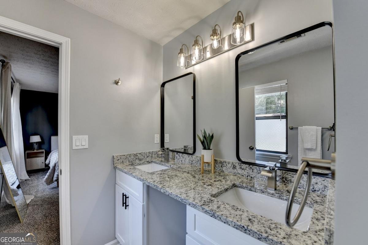 424 Comanche Trail Lawrenceville - 38