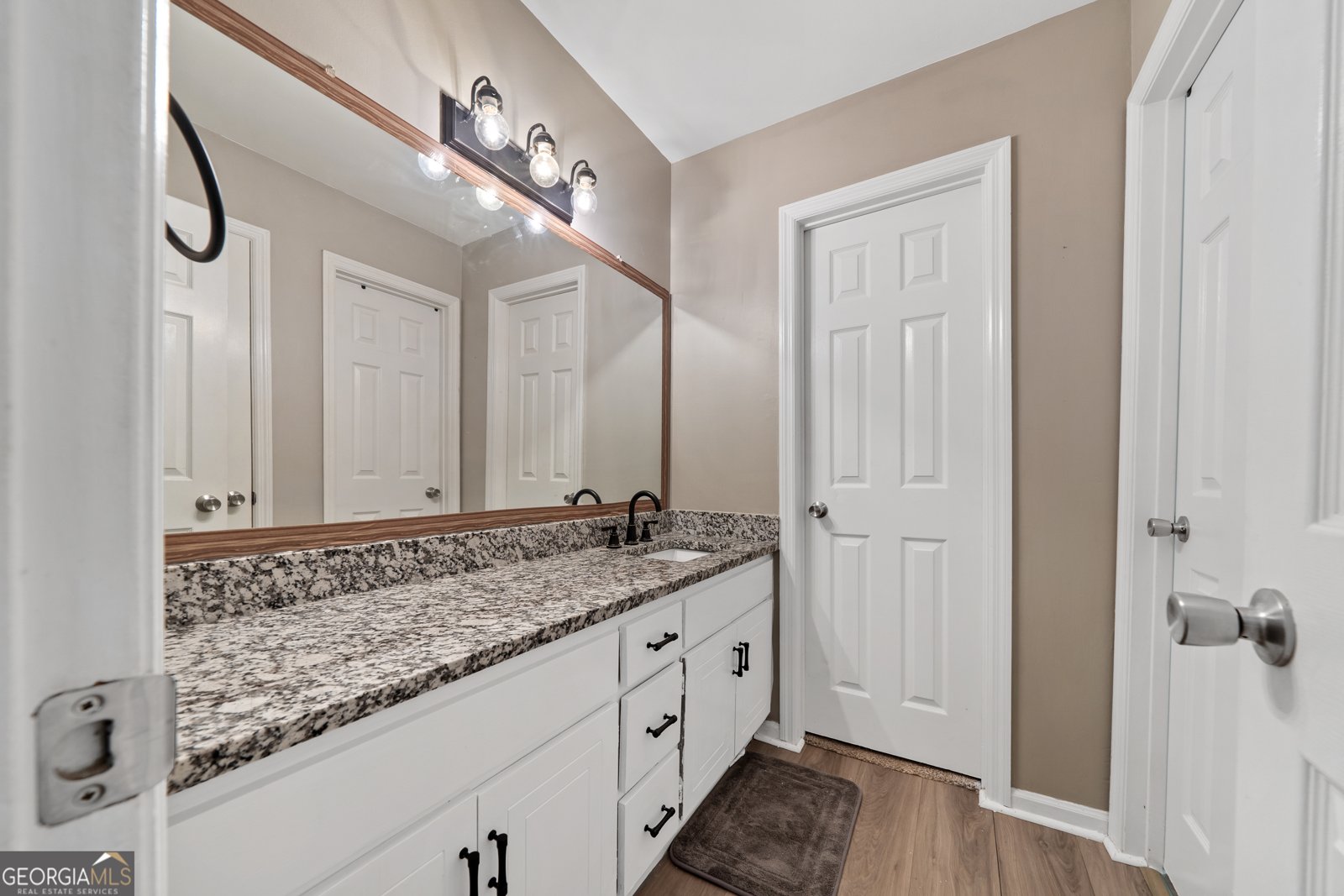 216 Wesleyan Circle Macon - 24
