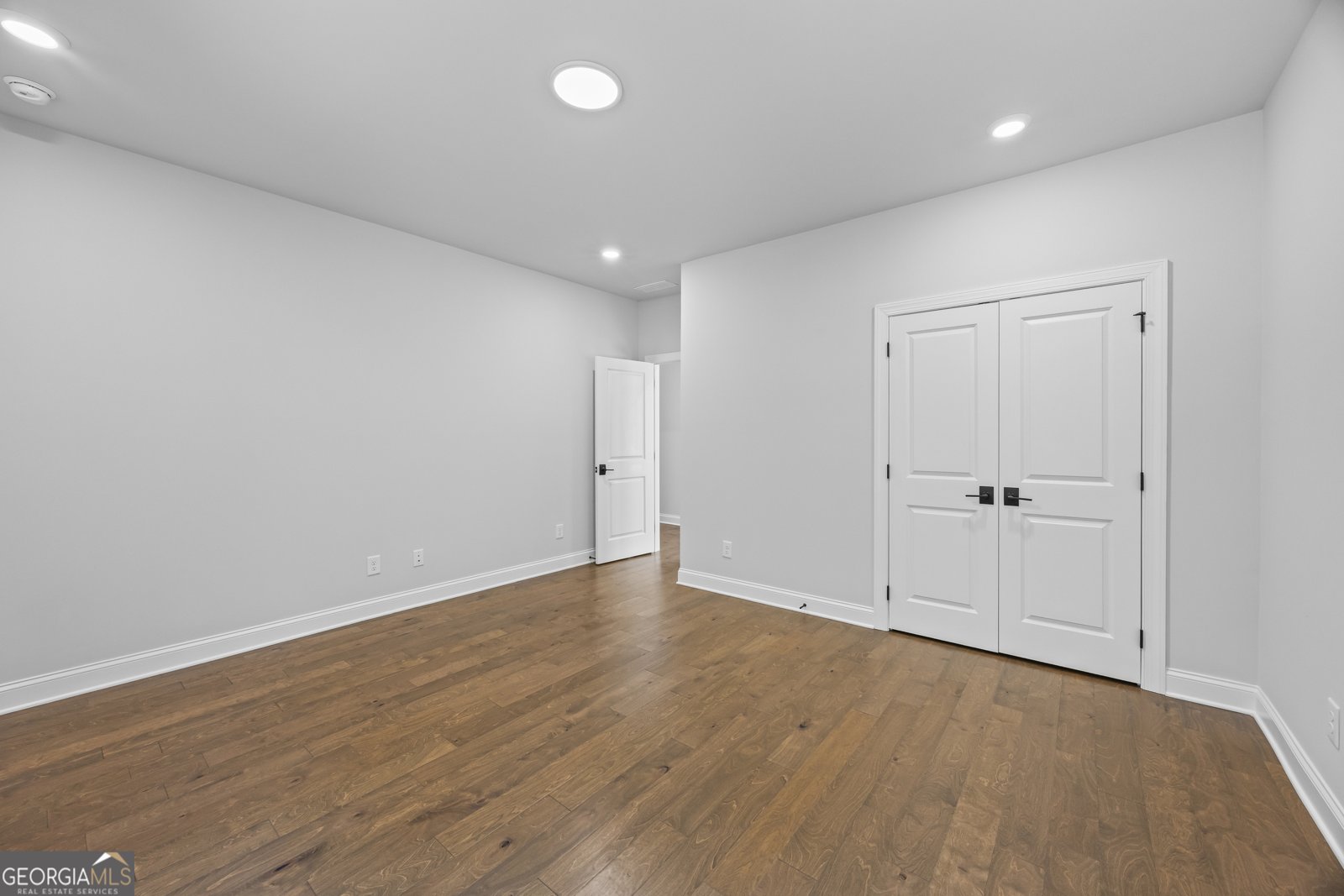 3900 White Street Suwanee - 28