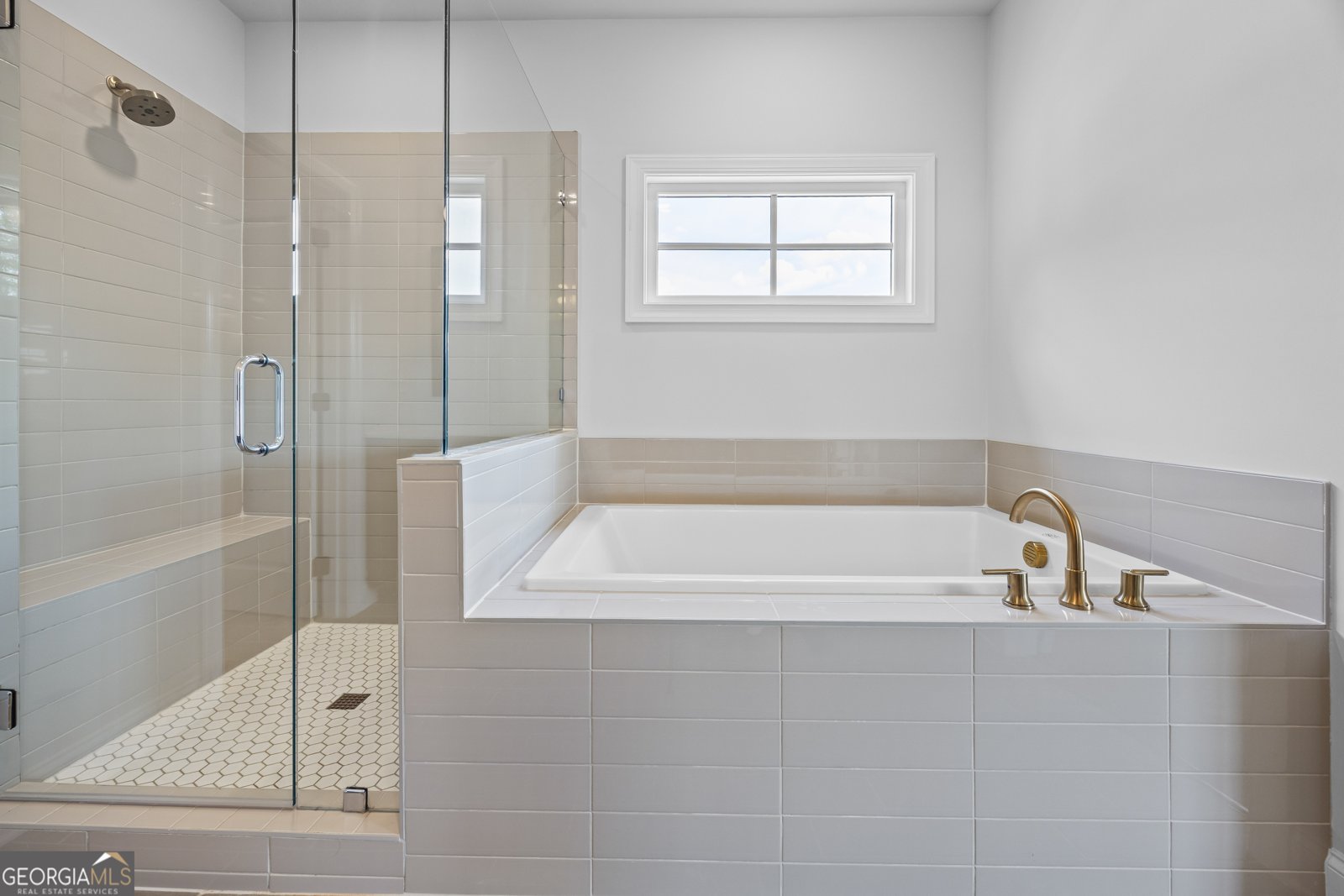 3900 White Street Suwanee - 35