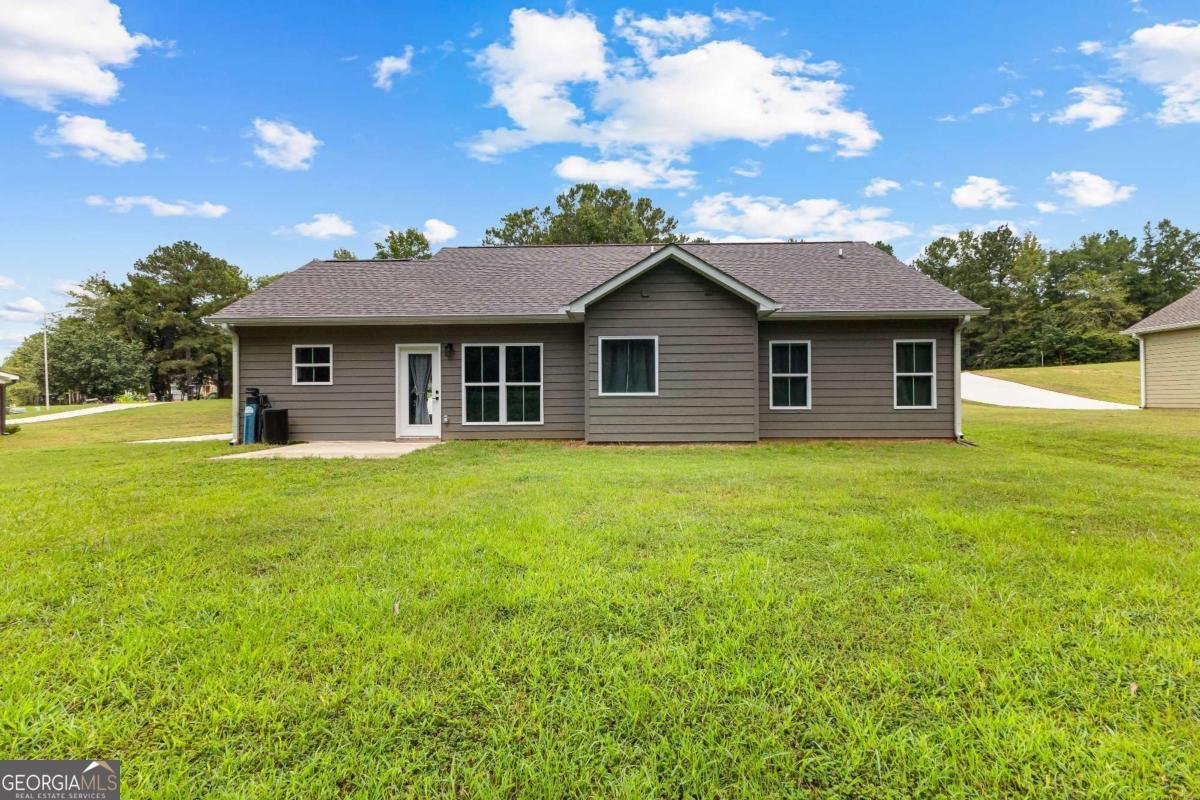 1505 Wisteria Drive West Point - 12