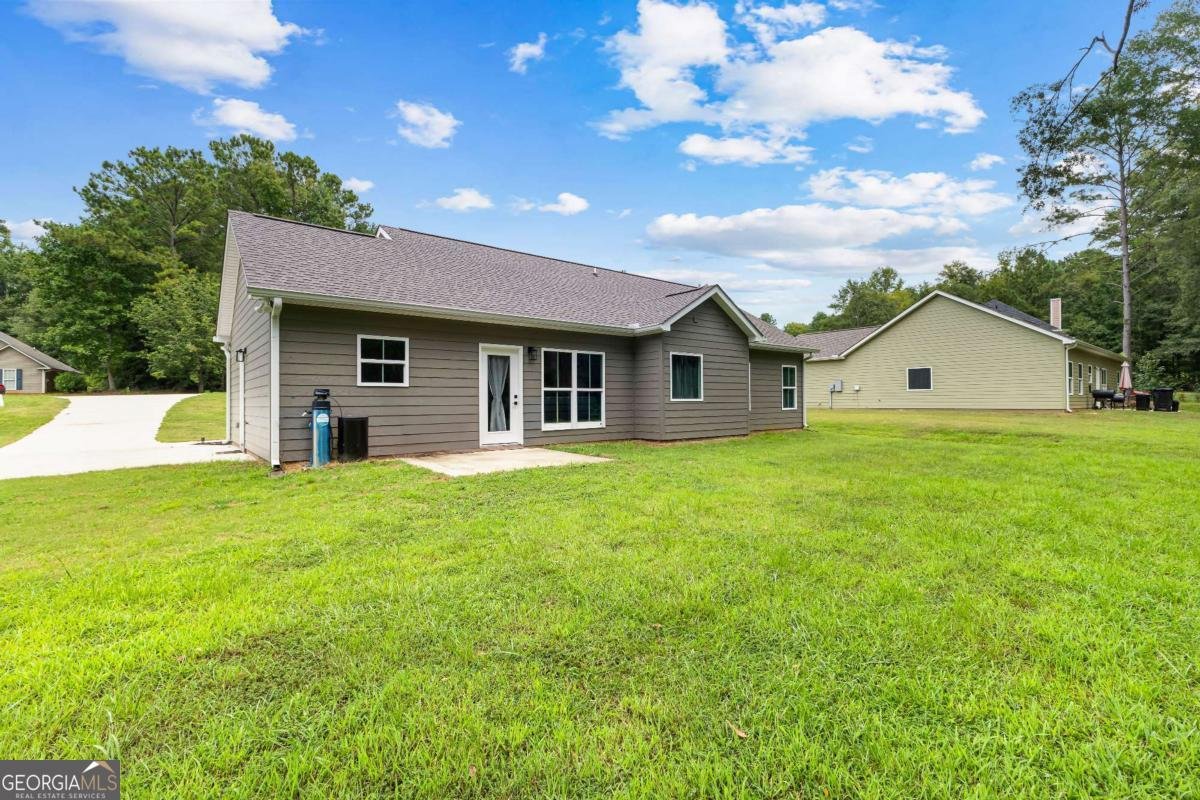 1505 Wisteria Drive West Point - 13