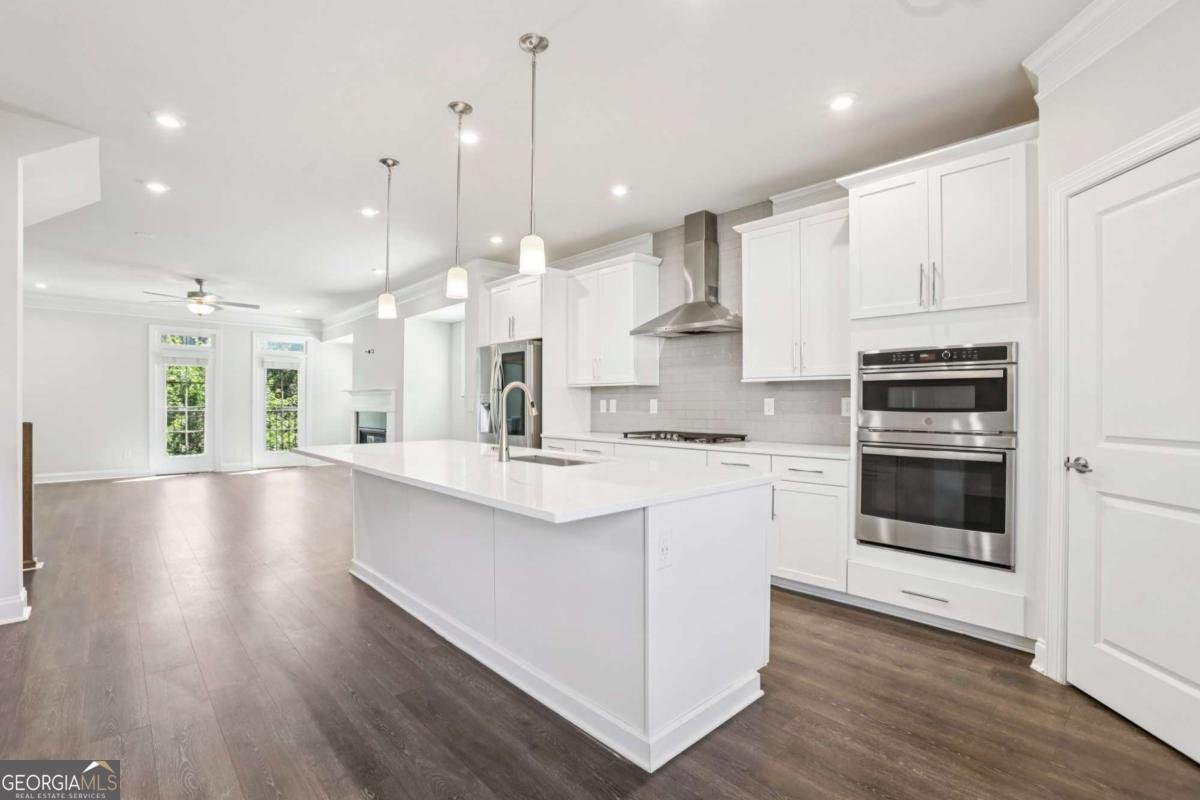 2061 Morrison Avenue Brookhaven - 11