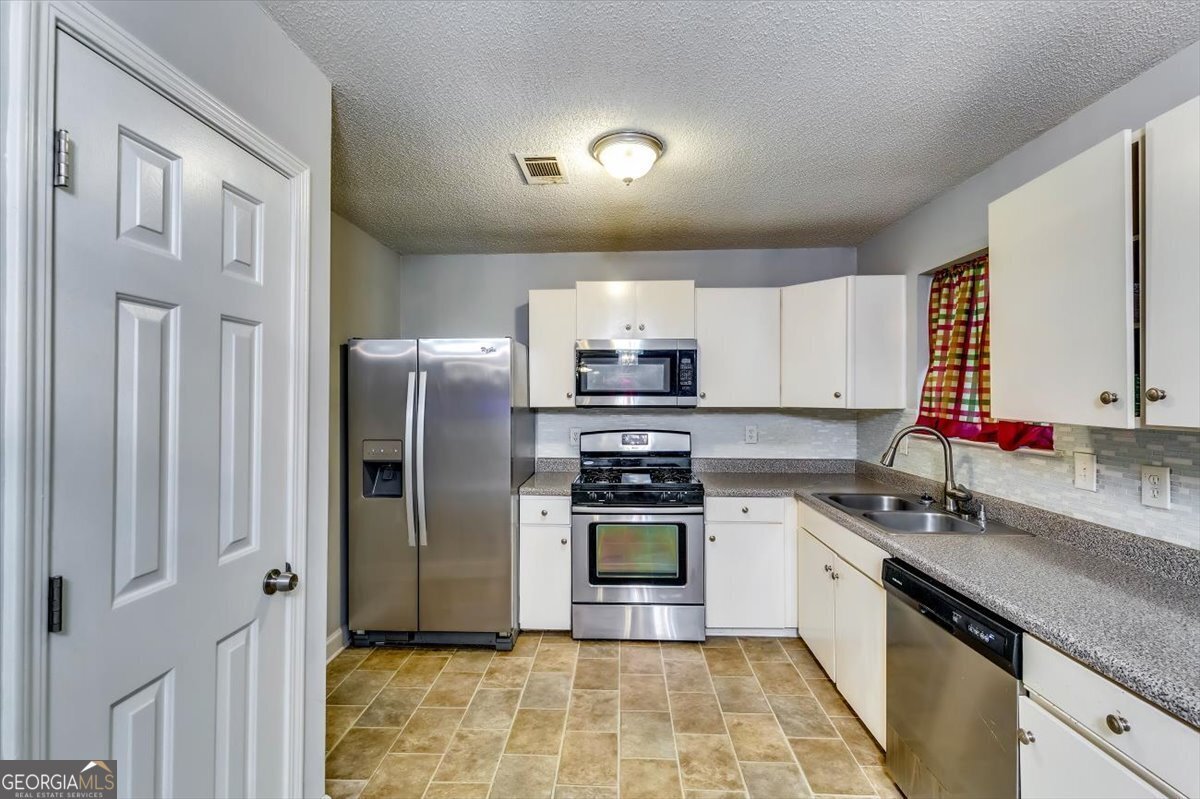 2493 WILLENHALL Way Lithonia - 9