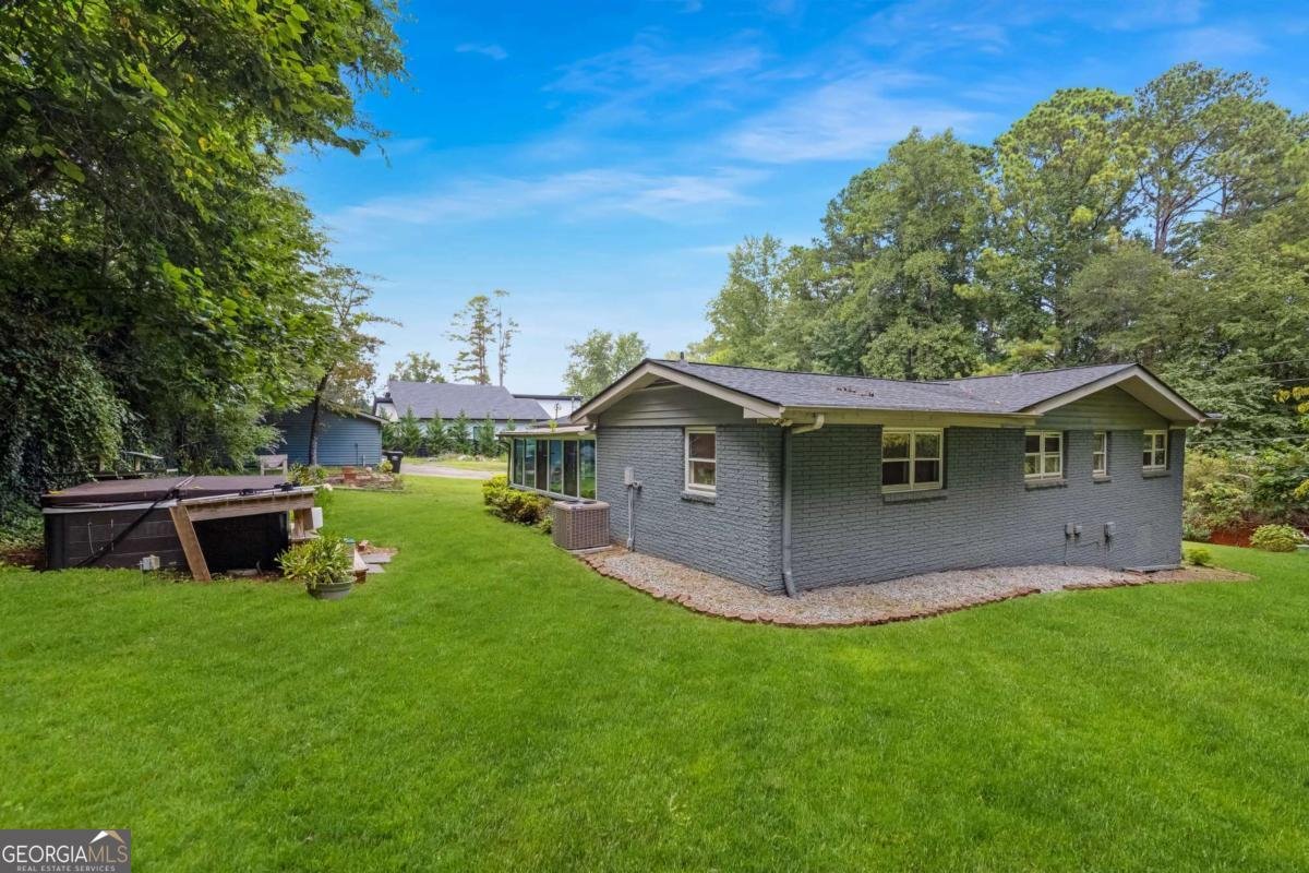 6101 Misty Valley Drive Acworth - 23