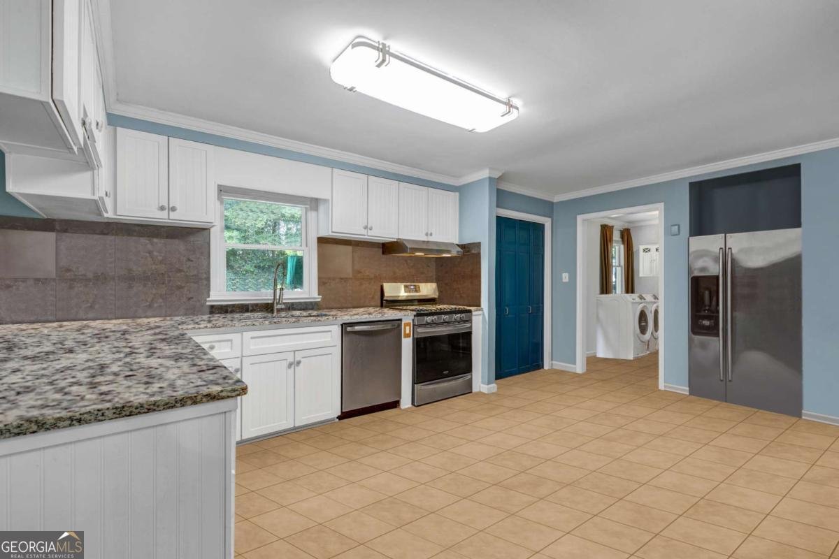 6101 Misty Valley Drive Acworth - 35