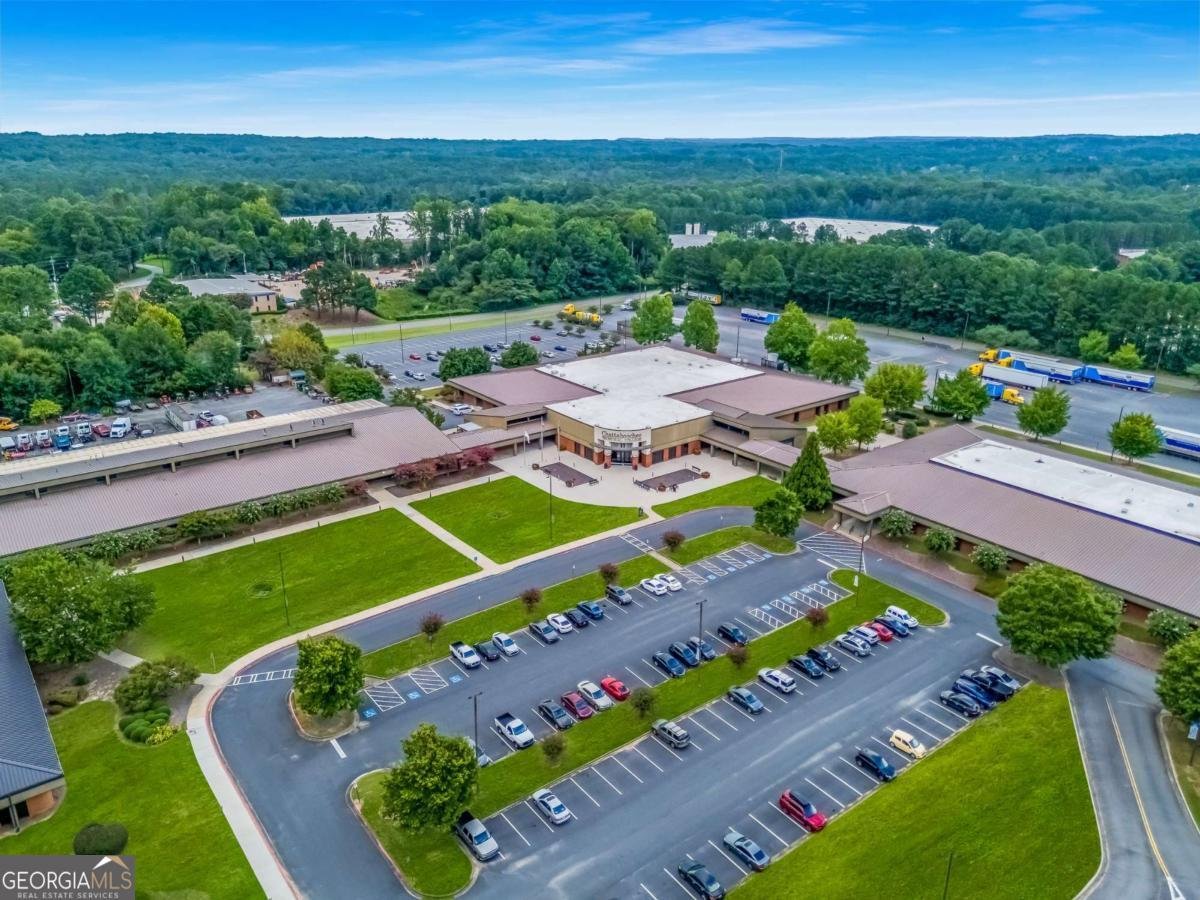 6101 Misty Valley Drive Acworth - 61