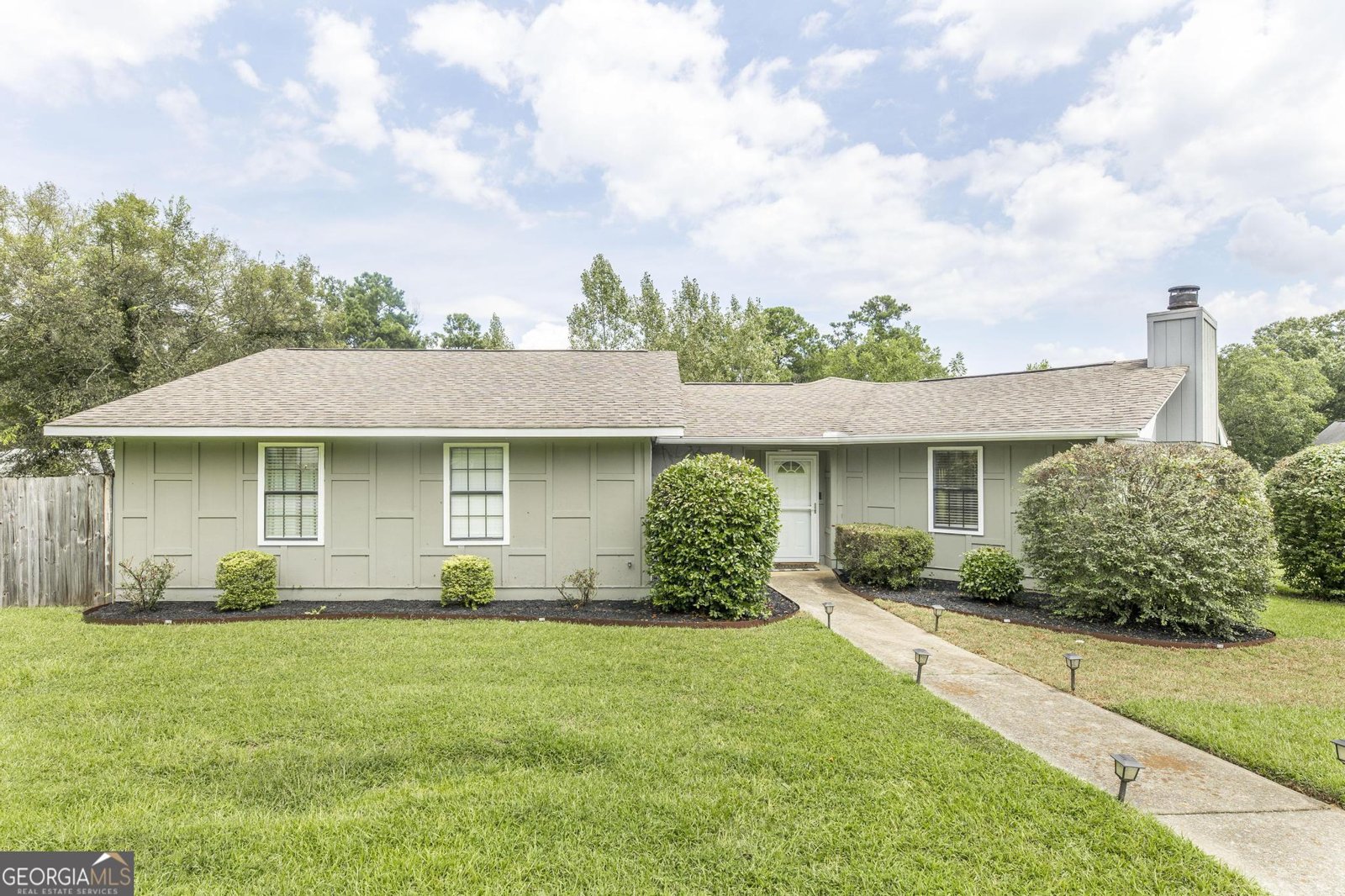 303 Wake Forest Drive Warner Robins - 1