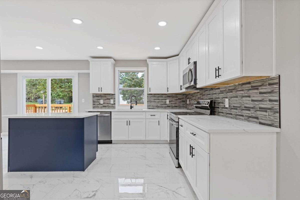 237 Sandra Drive Lilburn - 10