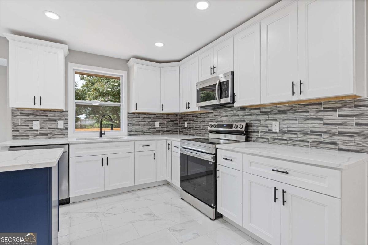 237 Sandra Drive Lilburn - 11