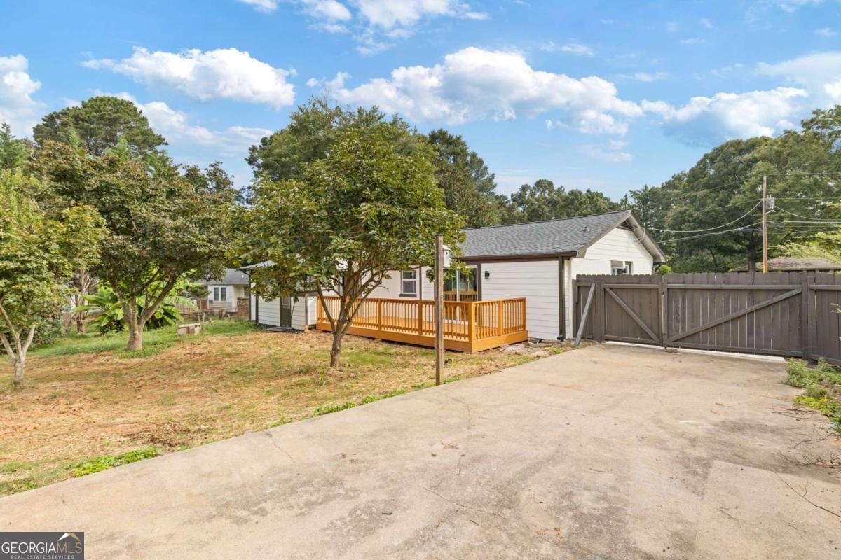 237 Sandra Drive Lilburn - 30