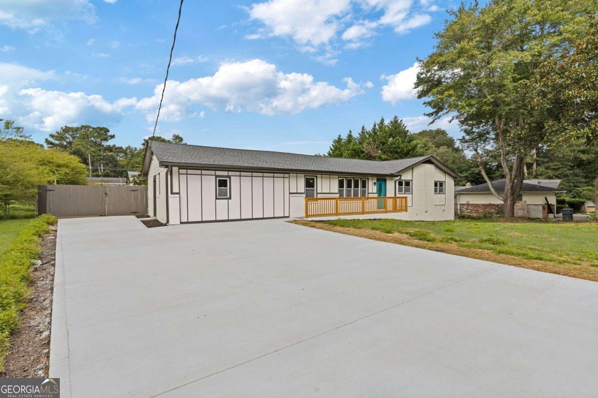 237 Sandra Drive Lilburn - 4