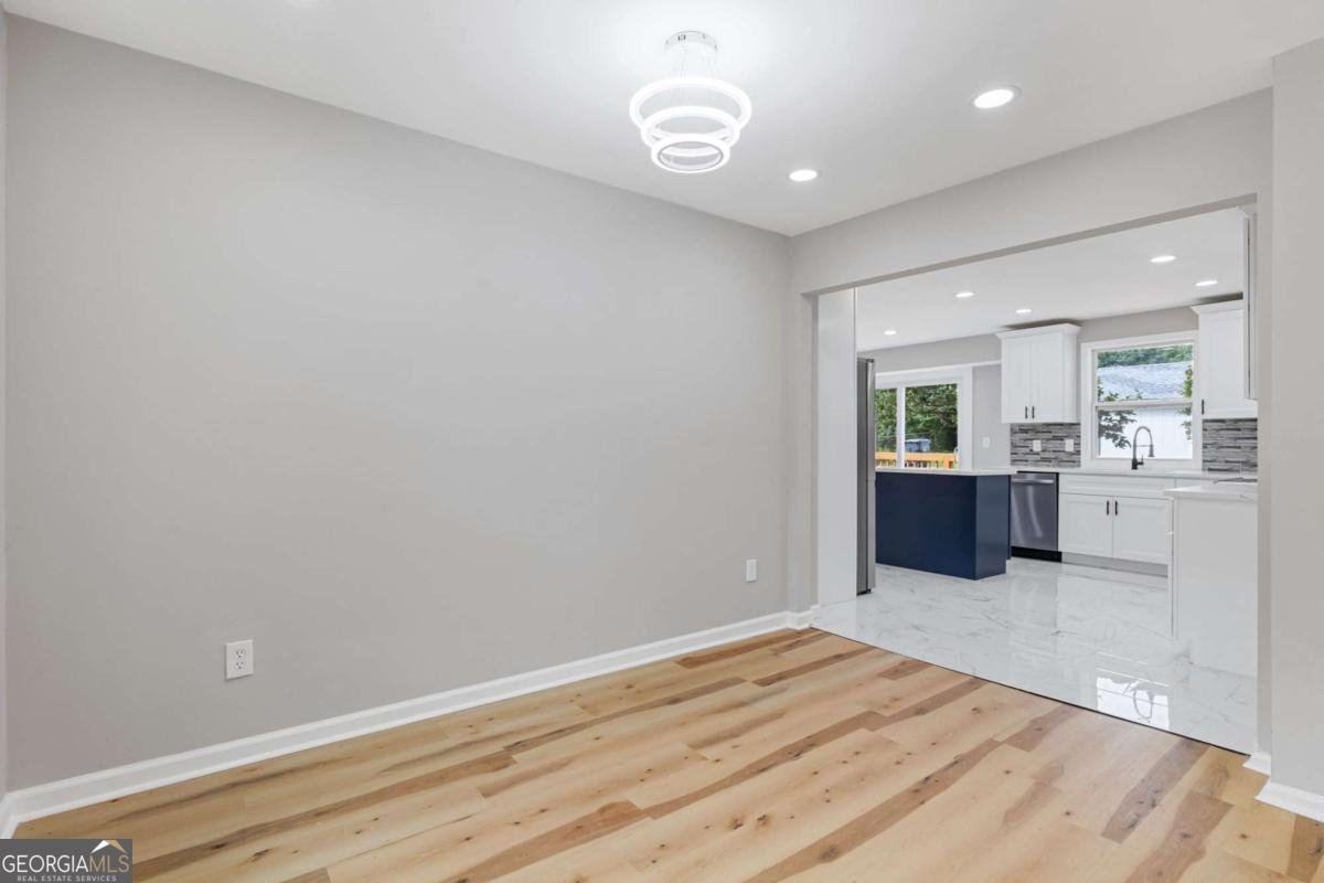 237 Sandra Drive Lilburn - 9