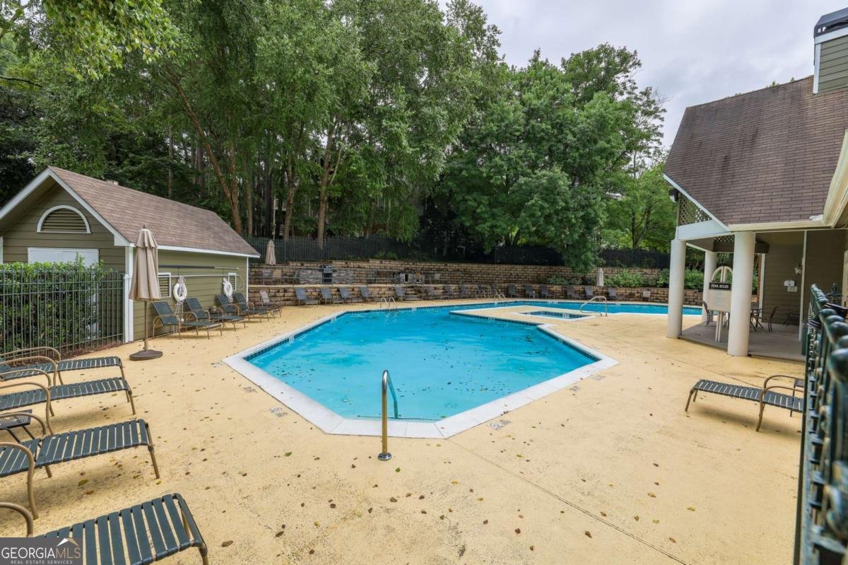 915 McGill Park Avenue Atlanta - 4