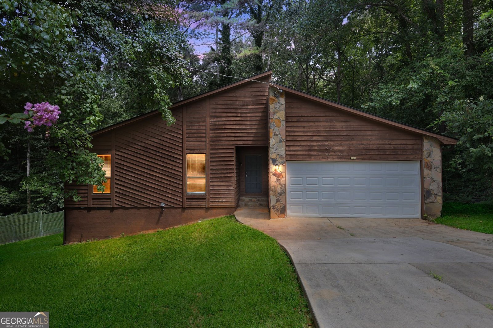 3216 Deshong Drive Stone Mountain - 16