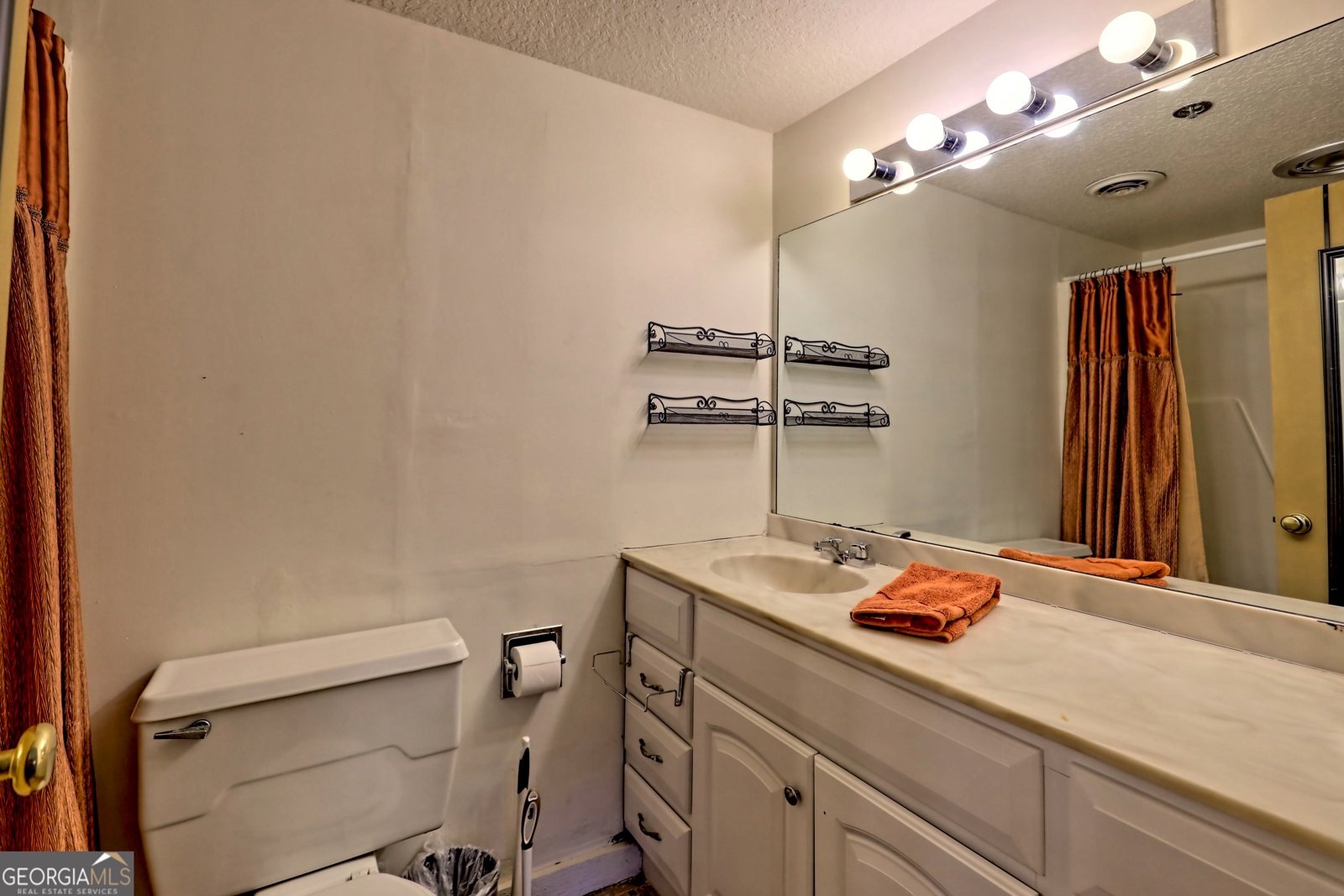 239 Shakespeare Unit 317 Drive Clayton - 21