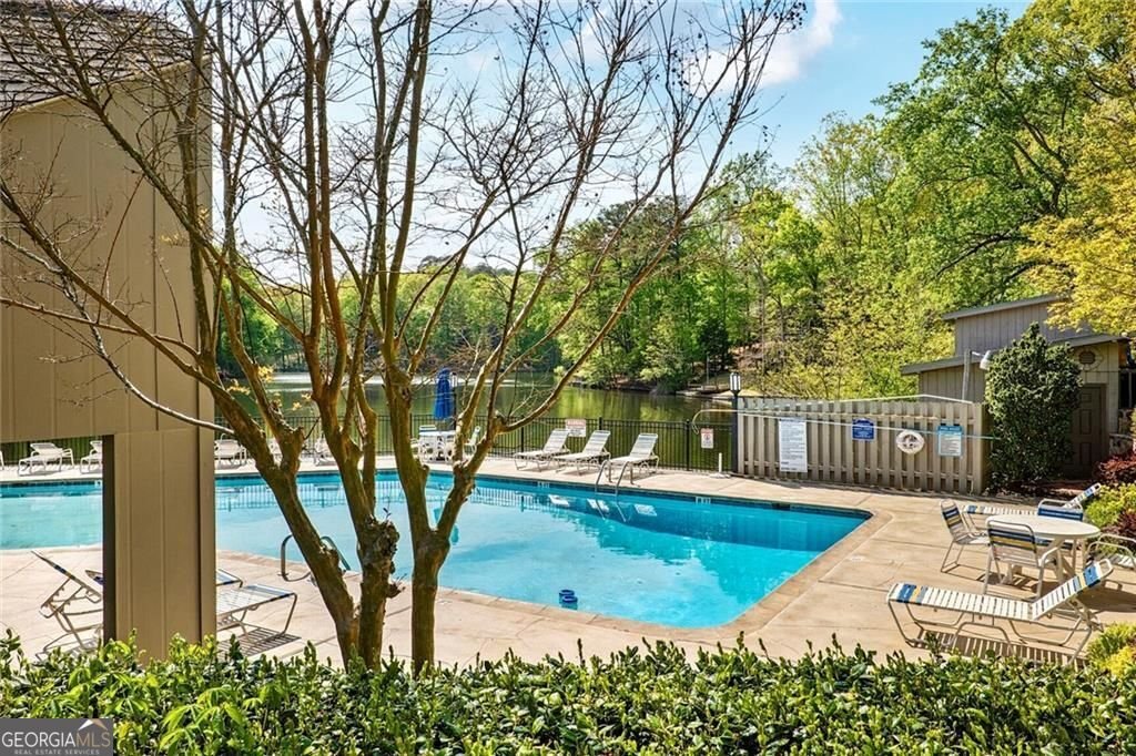 3865 Mabry Road Roswell - 32