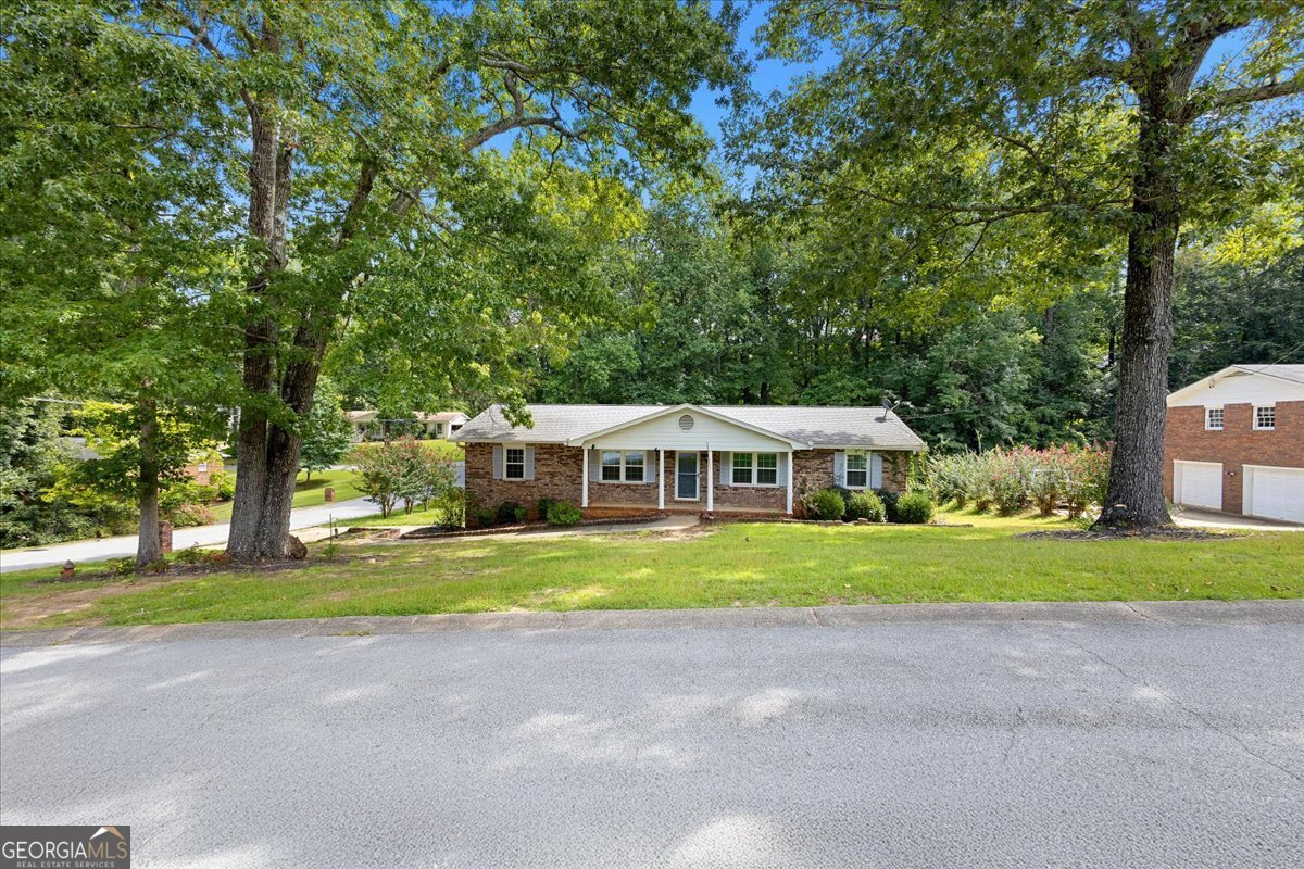 5571 Christi Drive Douglasville - 5