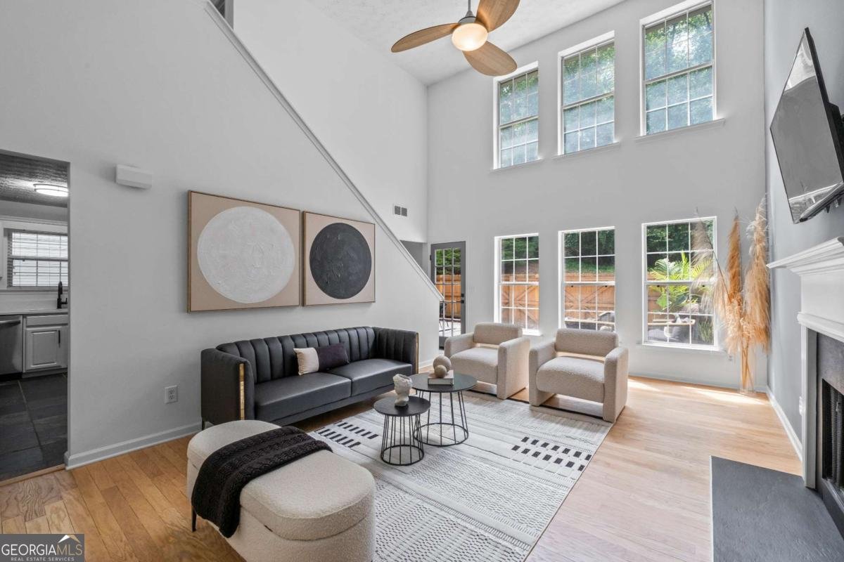 1484 GATES Circle Atlanta - 30