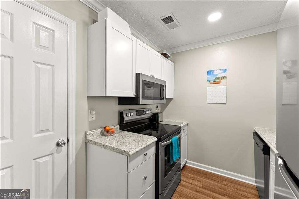 222 Mill Creek Place Roswell - 12