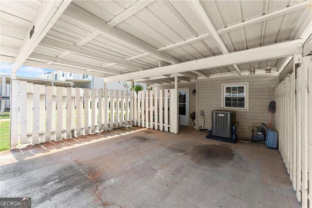 222 Mill Creek Place Roswell - 28