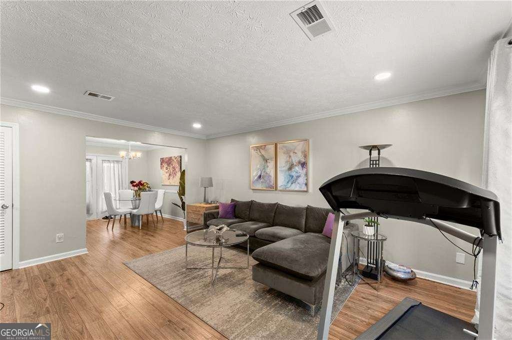 222 Mill Creek Place Roswell - 5
