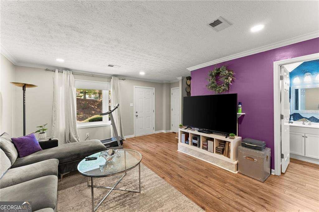222 Mill Creek Place Roswell - 7